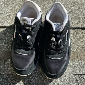 Toddler Reebok shoes